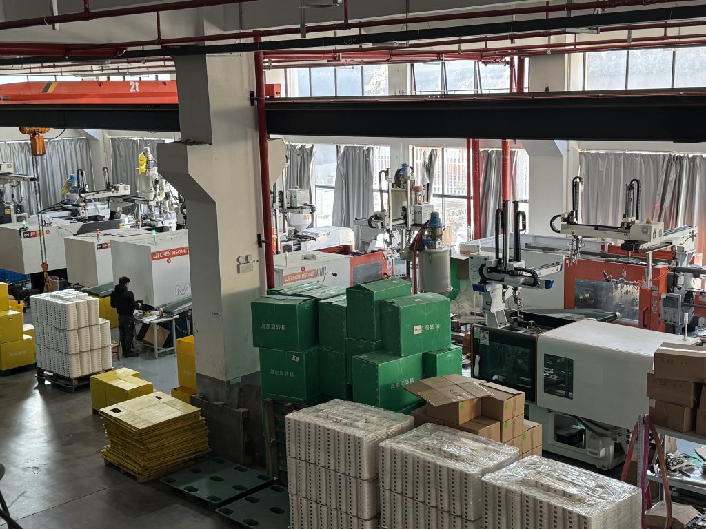 Production workshop used for compact fitness equipment manufacturing