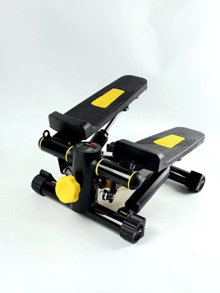 ZOOGO ST-01 entry-level hydraulic mini stepper, front view
